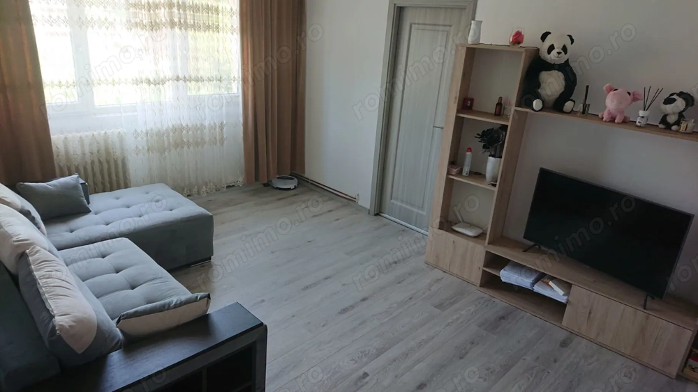 Proprietar inchiriez ap. 2 camere, Spital Judetean - Complex studentesc, centrala, aer conditionat