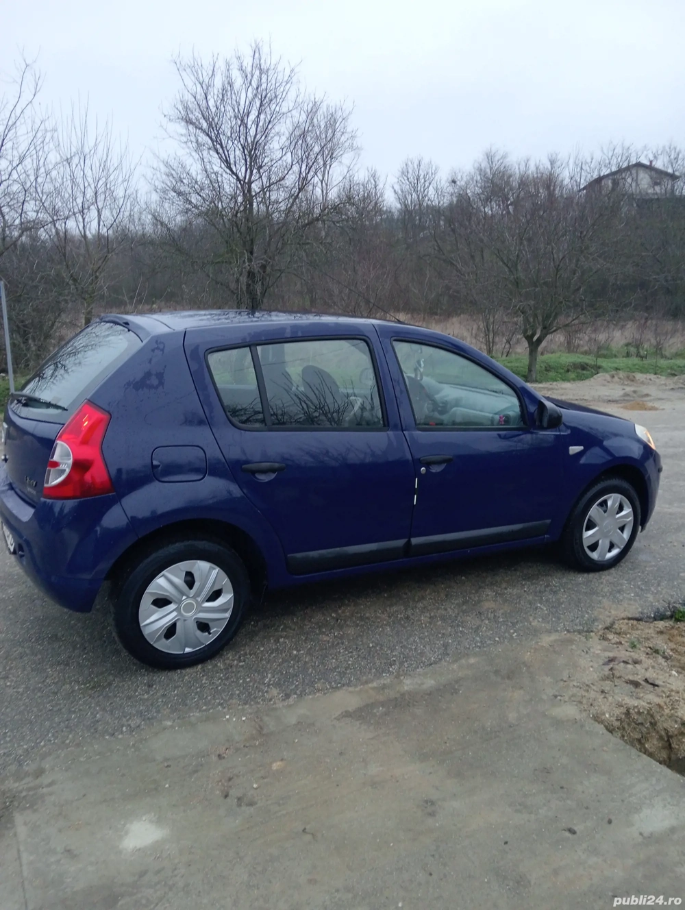 vand dacia sandero
