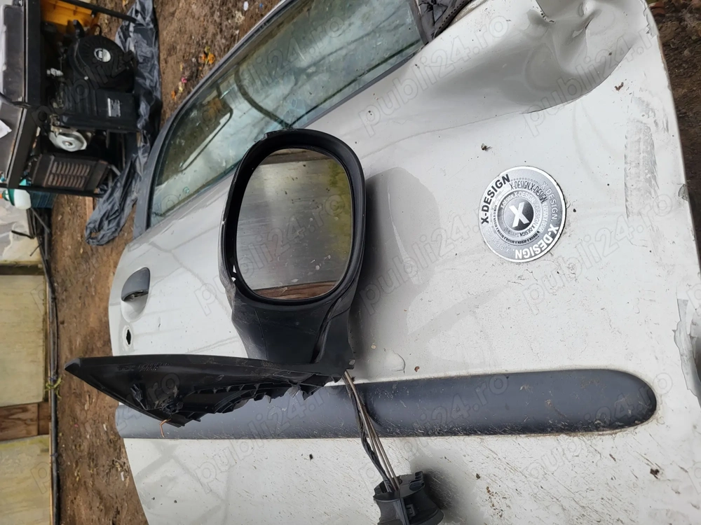 De vânzare geam peugeot 206