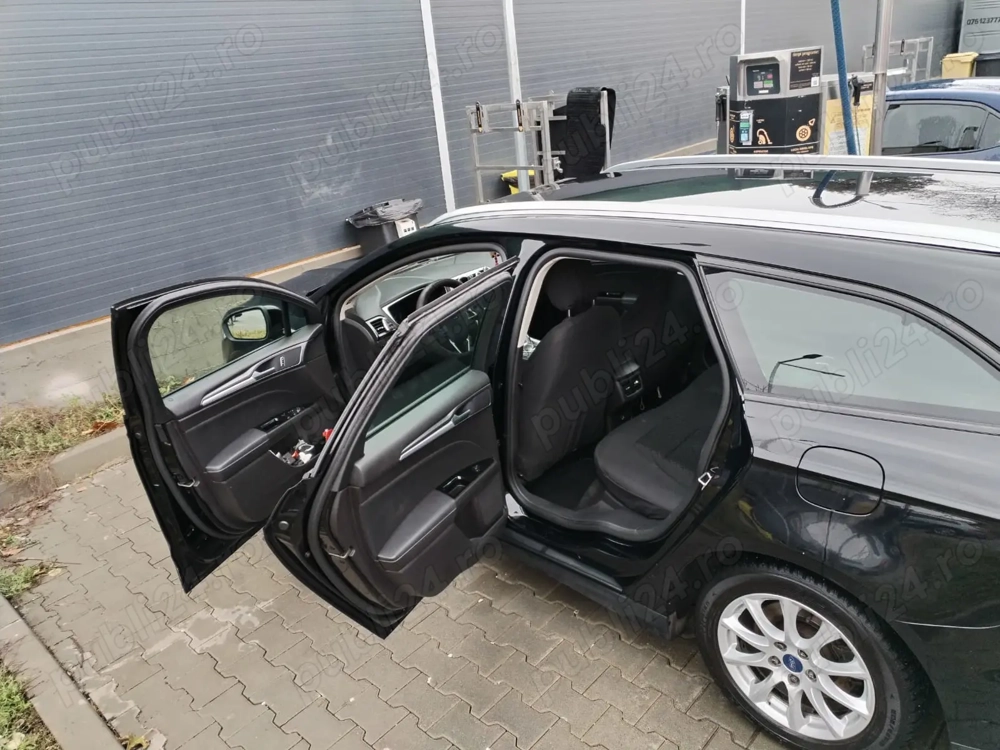 FORD MONDEO 2017  7000euro