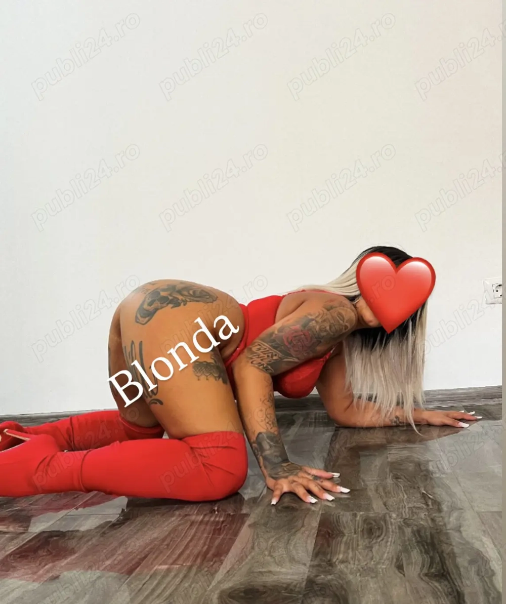  blonda reală   siliconata  Hanul Drumețului 
