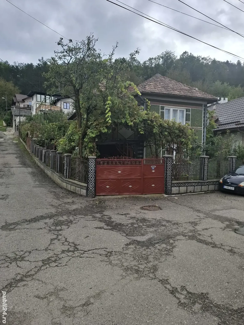 vand casa in loc Gherla