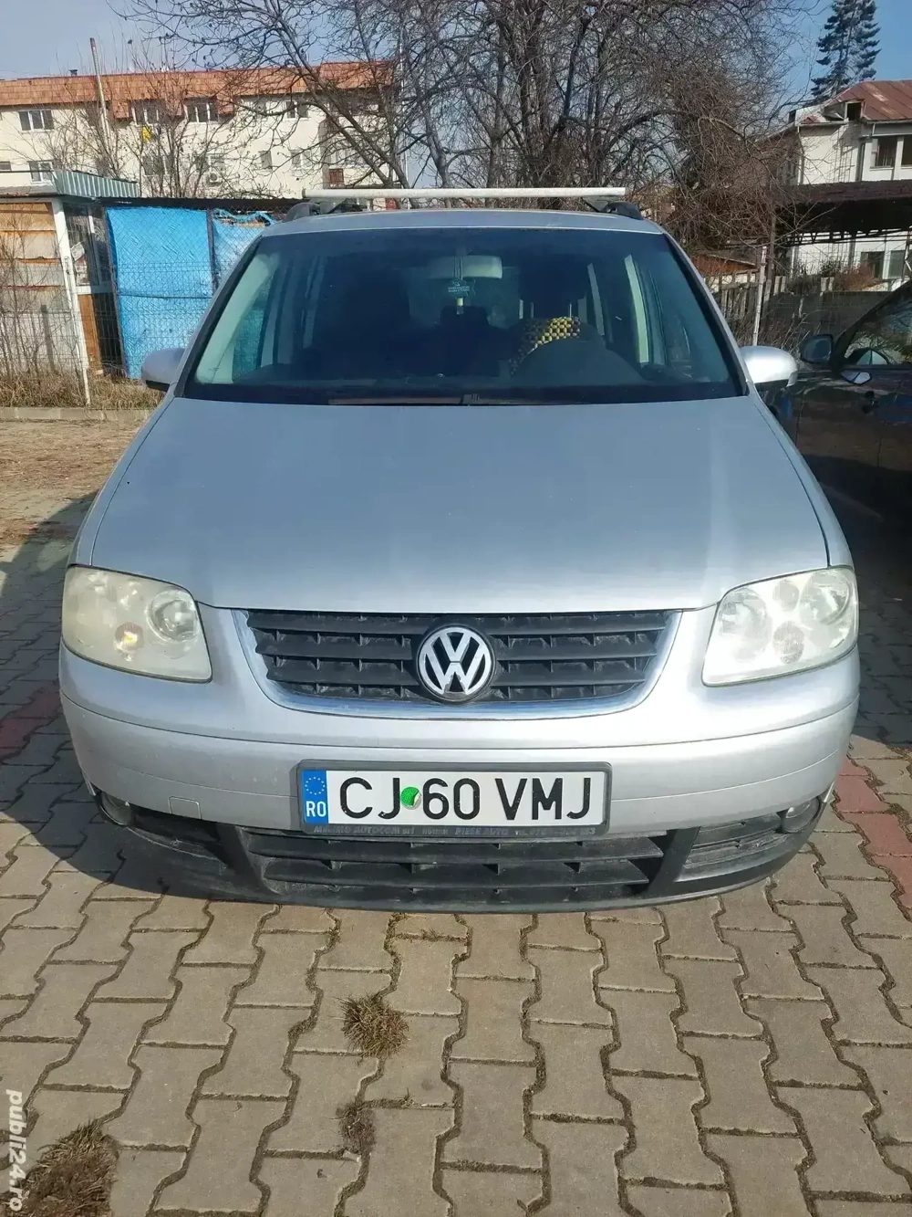 Vând Vw Touran 2005