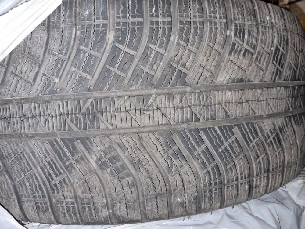 Cauciucuri iarna Michelin Pilot Alpin 275/45R20 SUV - Volvo XC90, Touareg etc