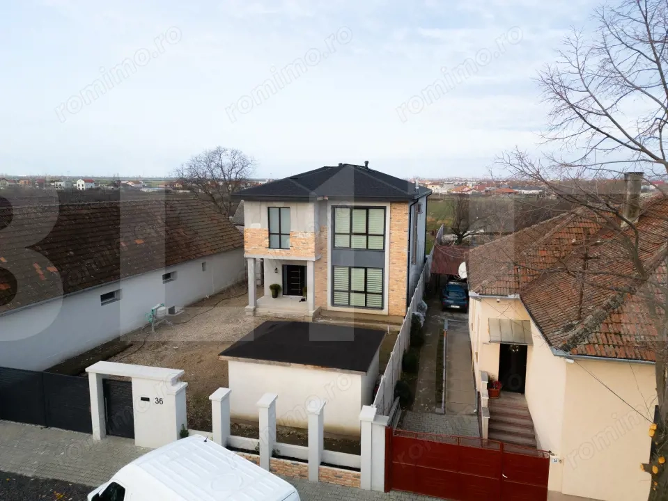 Vilă Exclusivistă în Vladimirescu, Construcție Premium, 1250 mp