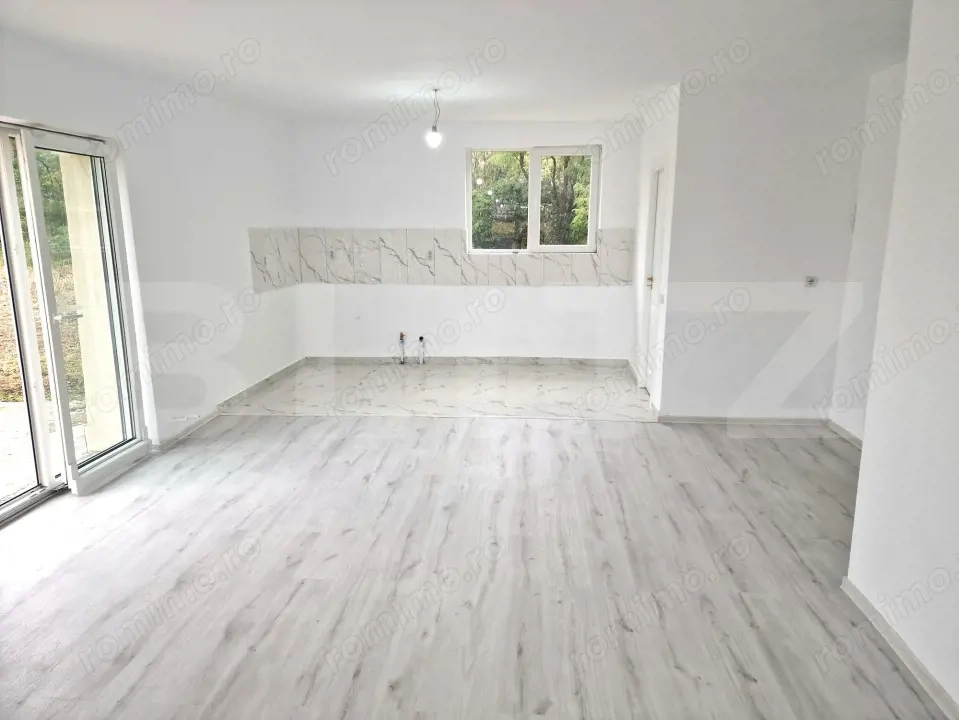 Casa tip duplex în Caianu, renovata integral în 2025