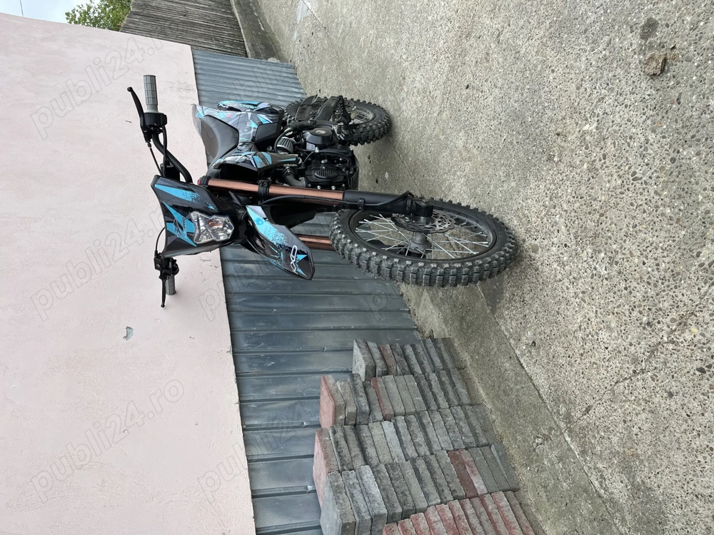 Vând cross Kxd 140cc aproape nouu