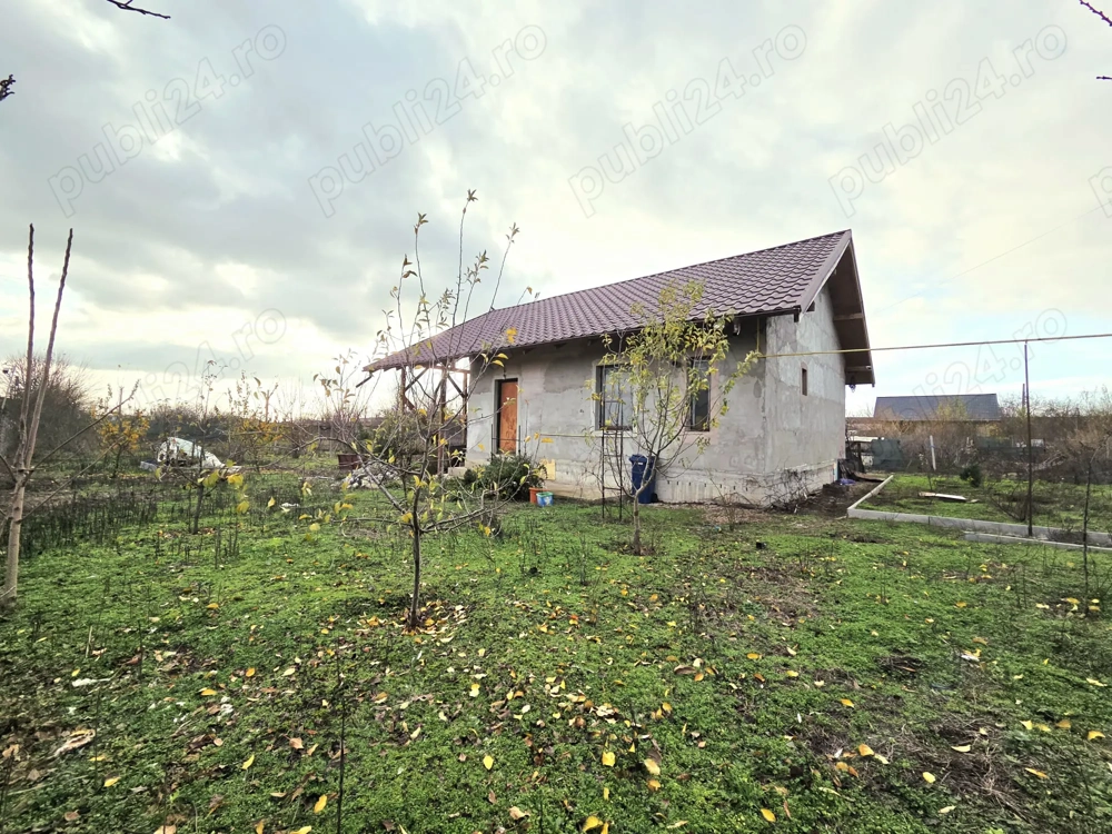 Casă pe structură de lemn   Construcție modernă, eficientă și durabilă la Schela 