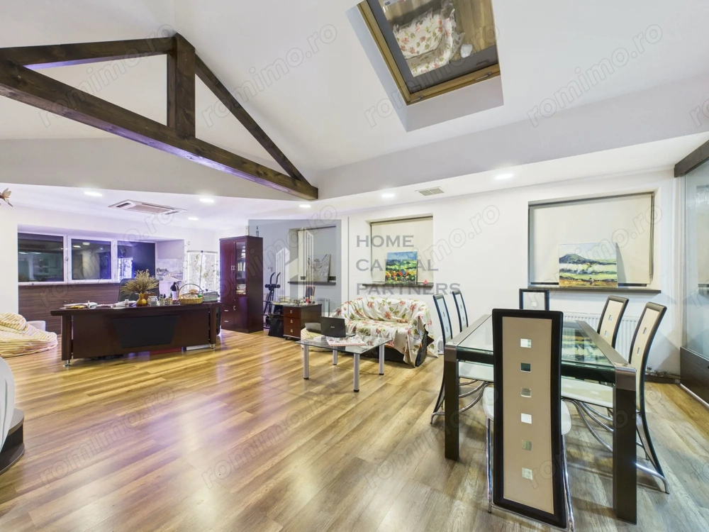 Proprietate rezidențială unică: 726 mp, 15 camere, 4 niveluri