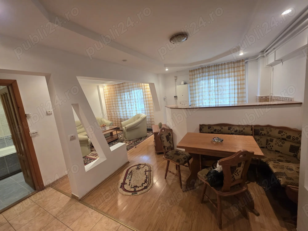 Vand apartament 2 camere et.1