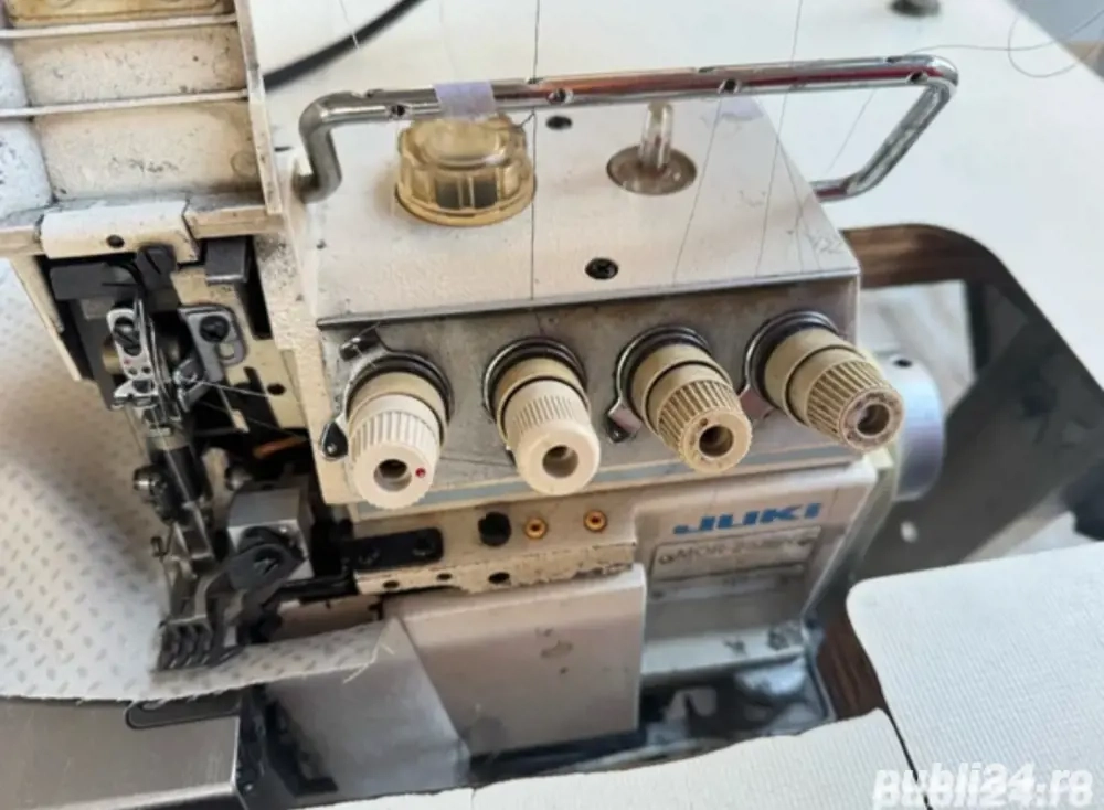 Masina de surfilat industriala