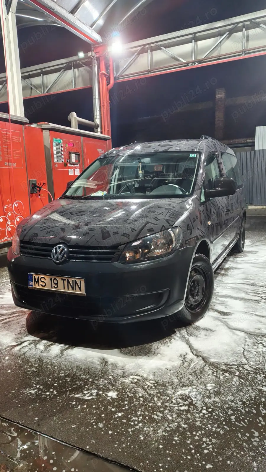 VW Caddy MAXI  Life 5 locuri 2015