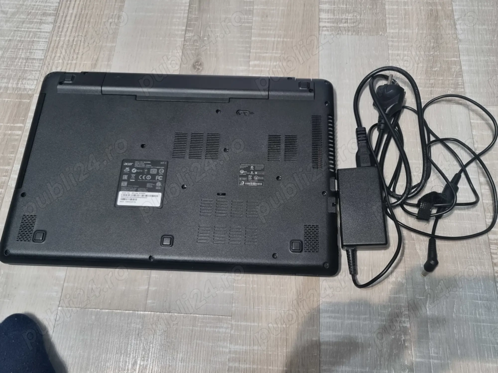 Laptop Acer Aspire E5-551