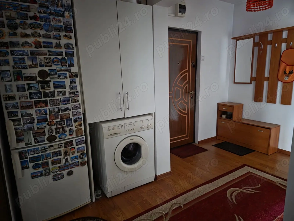 Apartament 3 camere, 66,52 m2 + balcon închis 6,95 m2, etaj 4, Ultracentral, oras statiune Tg Ocna