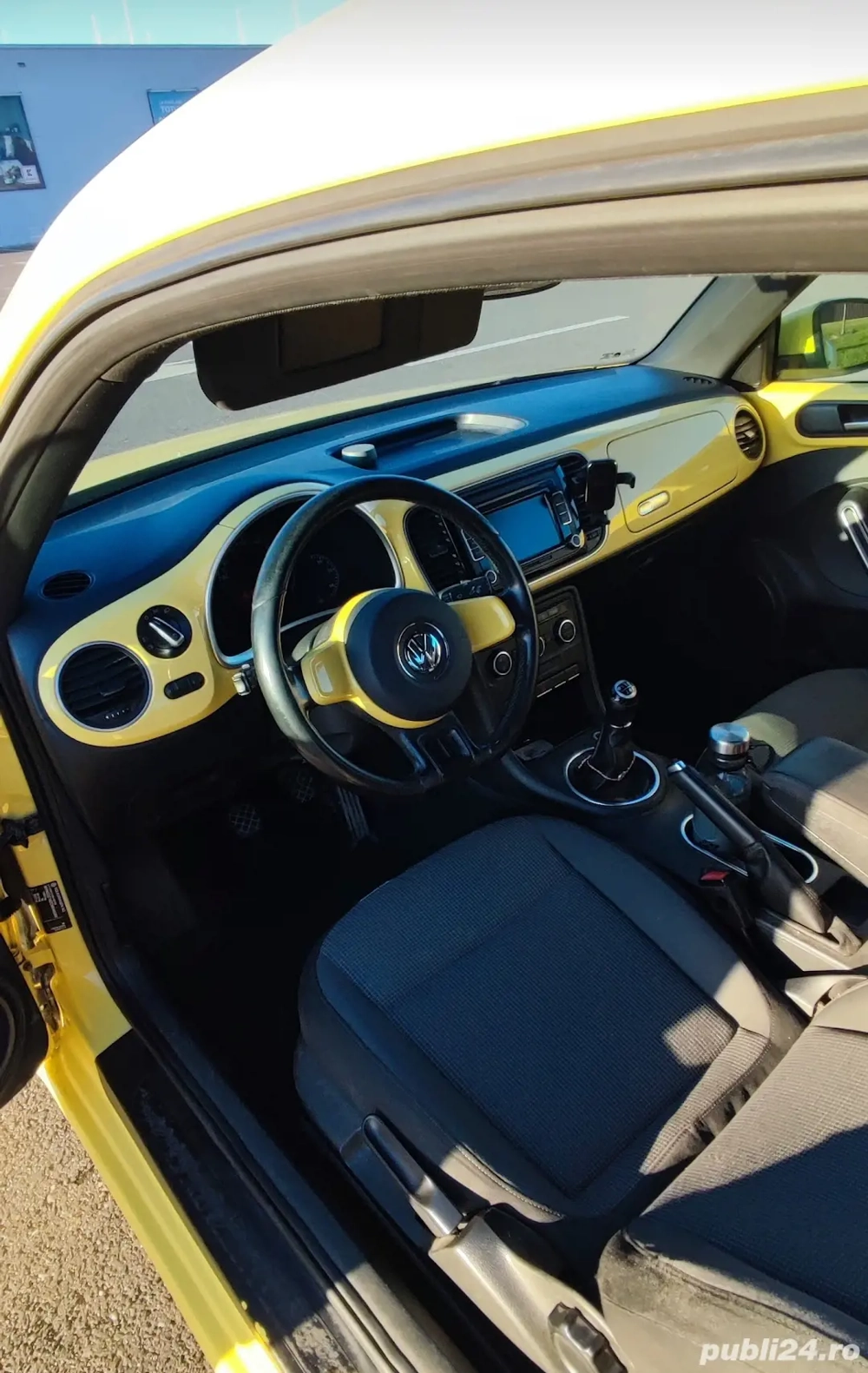 VW BEETLE 1.2 BENZINA 105 CP ,ITP NOU 2 geamuri electrice dublu climat