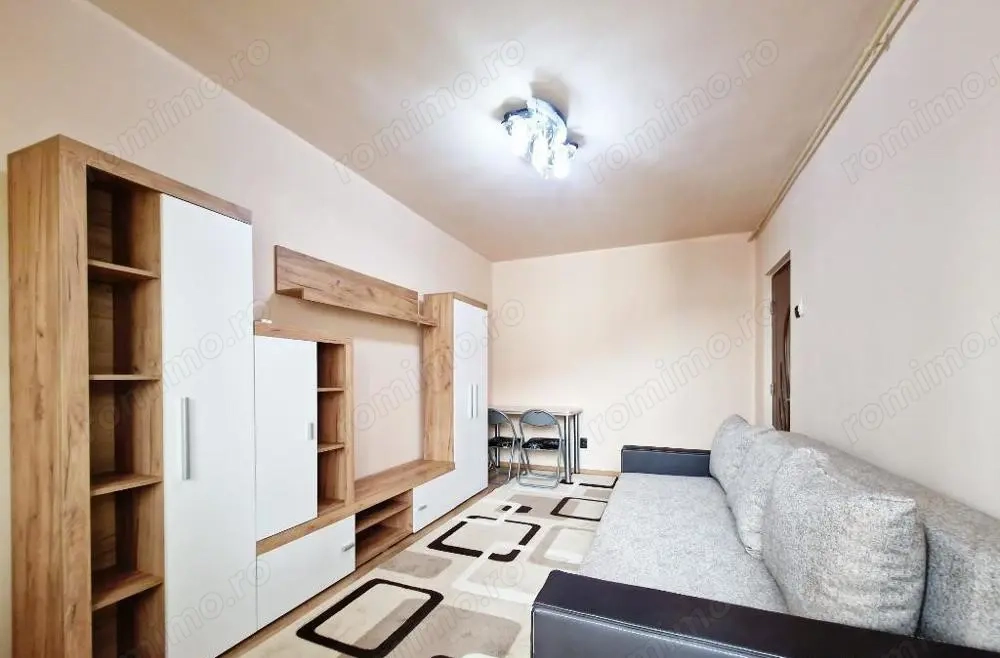 Garsonera zona Timpuri Noi