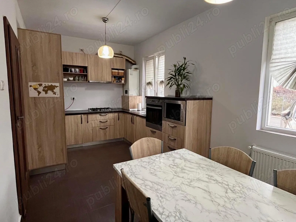 Proprietar vand   duplex in Ghiroda, 4 Camere, zona excelenta, 2 Locuri de Parcare și AC