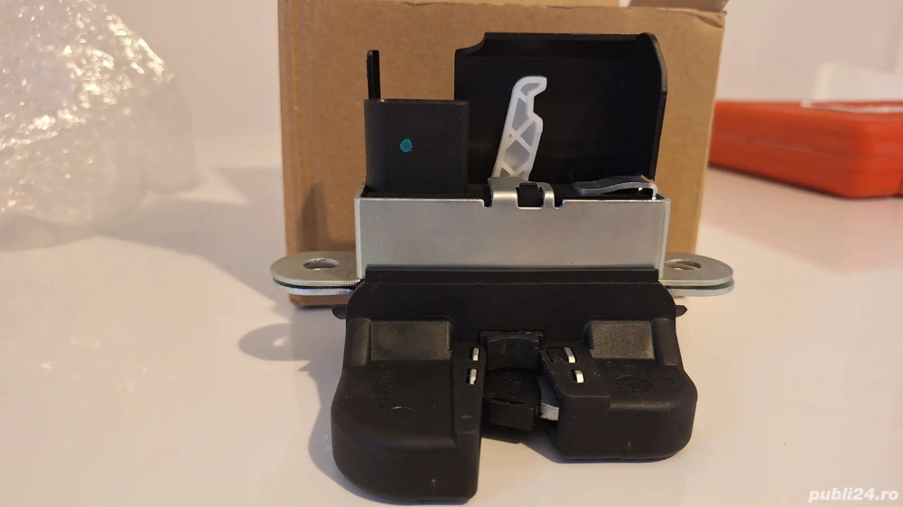 Încuietoare hayon FanPaYY pentru Golf MK5 MK6 Passat B6 B7,