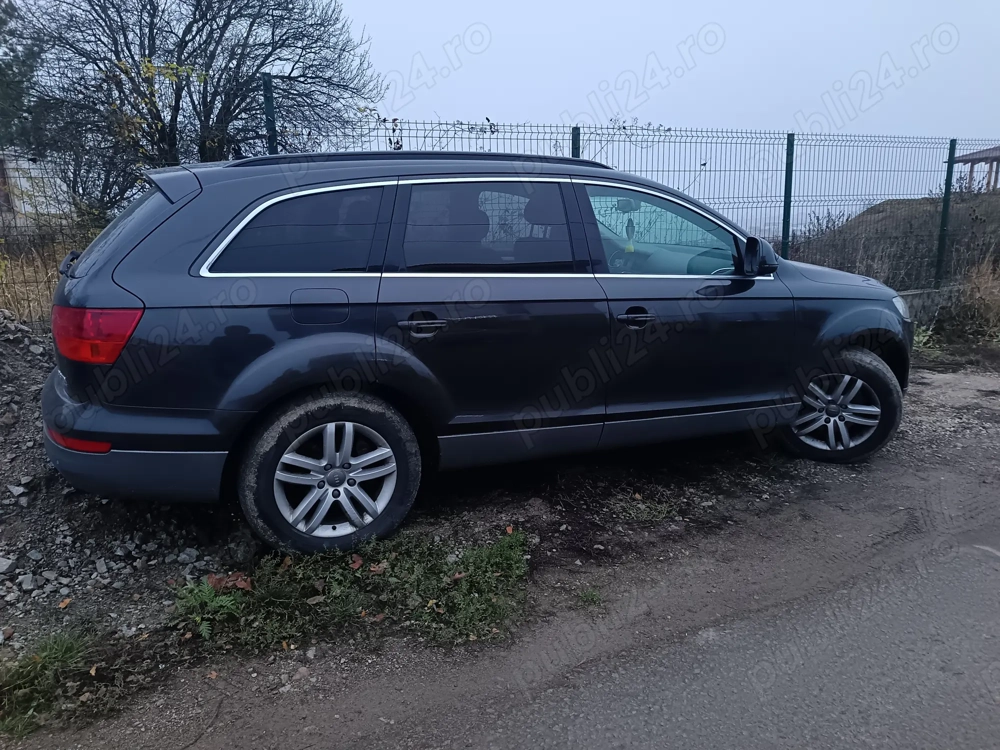 Audi Q7 3.0 diesel automatic , 7 locuri 