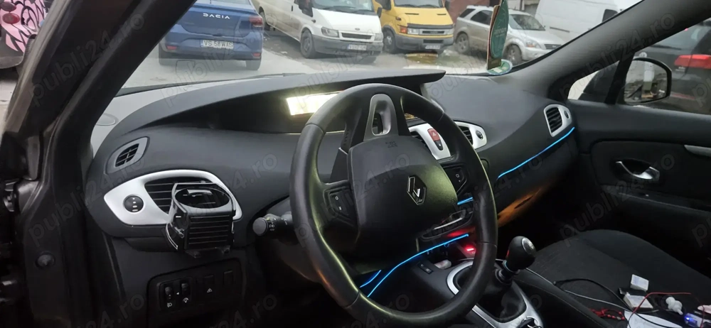 Vând urgent renault scenic 3 1.9 