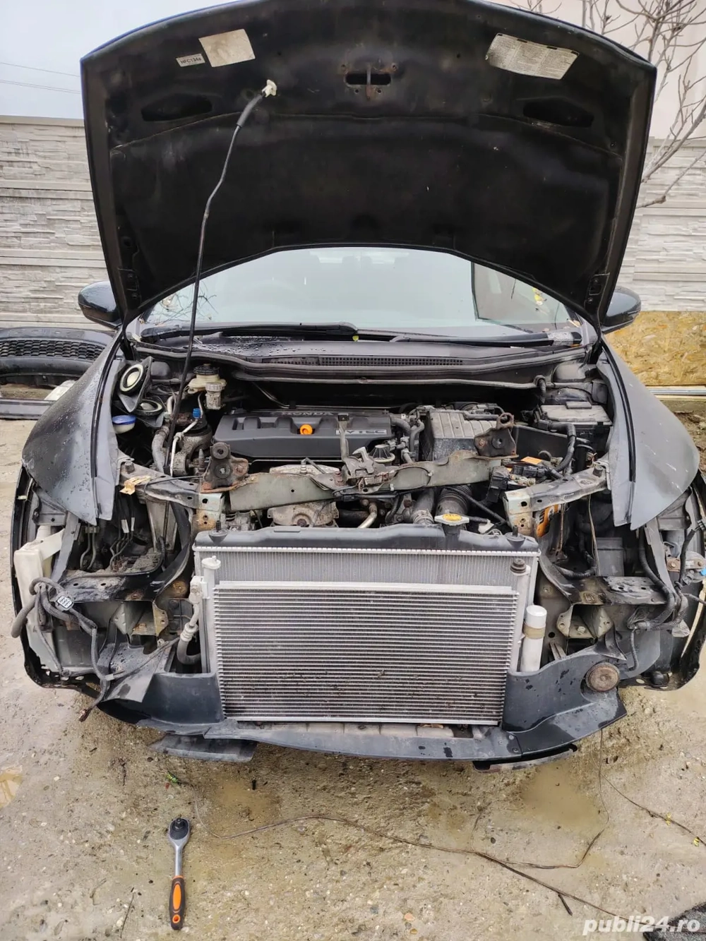 Dezmembrez Honda Civic i-vtec 