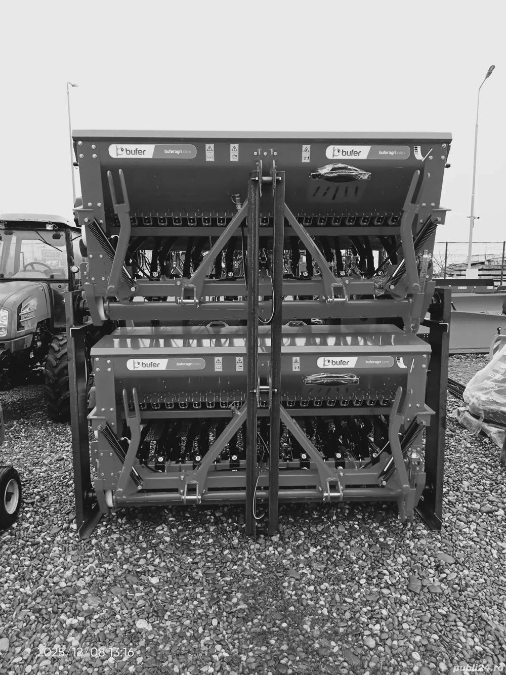 Semănătoare păioase universală