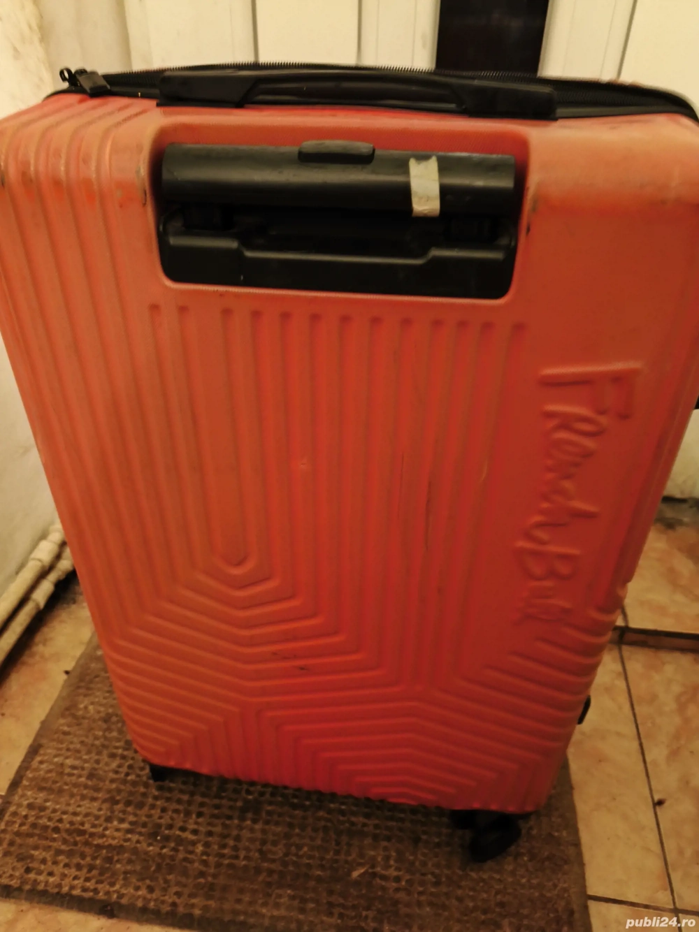 Troler  folosit  de 2  ori