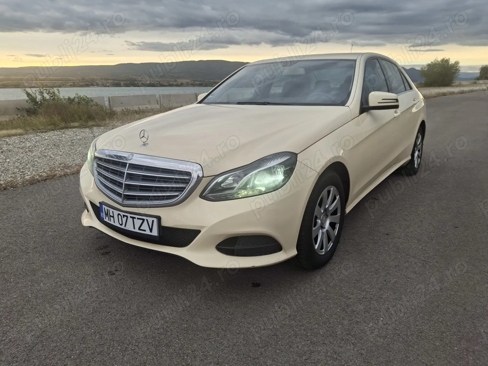 Mercedes W212 E class 200 