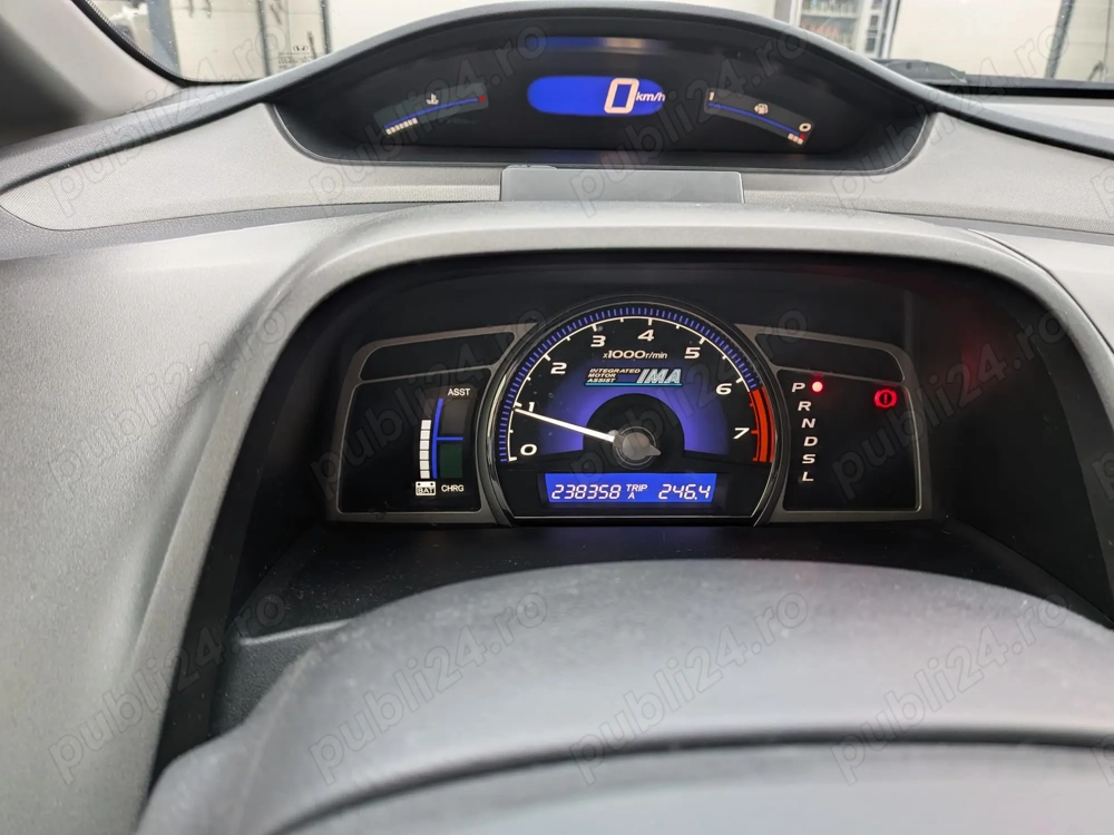 Honda Civic benzina hibrid de vanzare