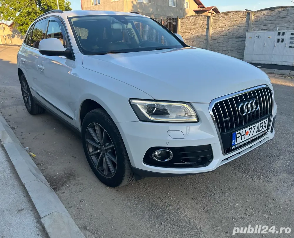 Vand Audi Q5 full facelift pentru pretentiosi !