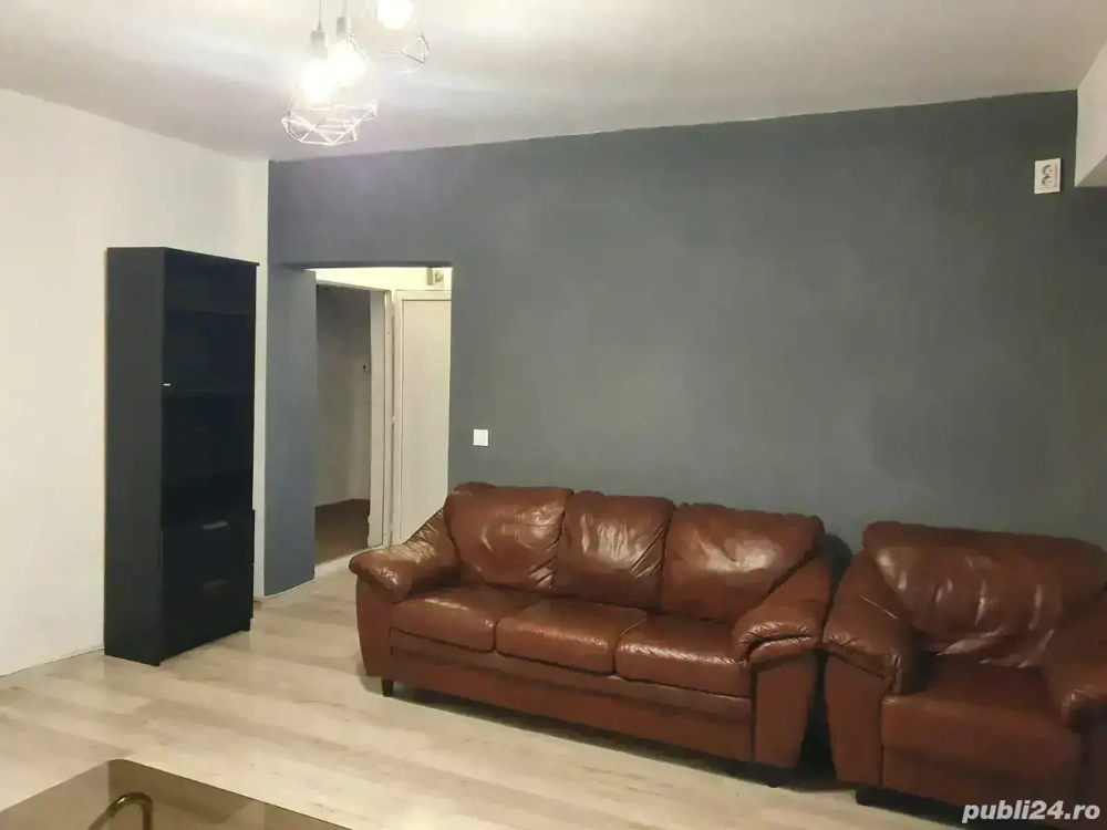 Proprietar.Ap.3 cam,P 9, 430 euro