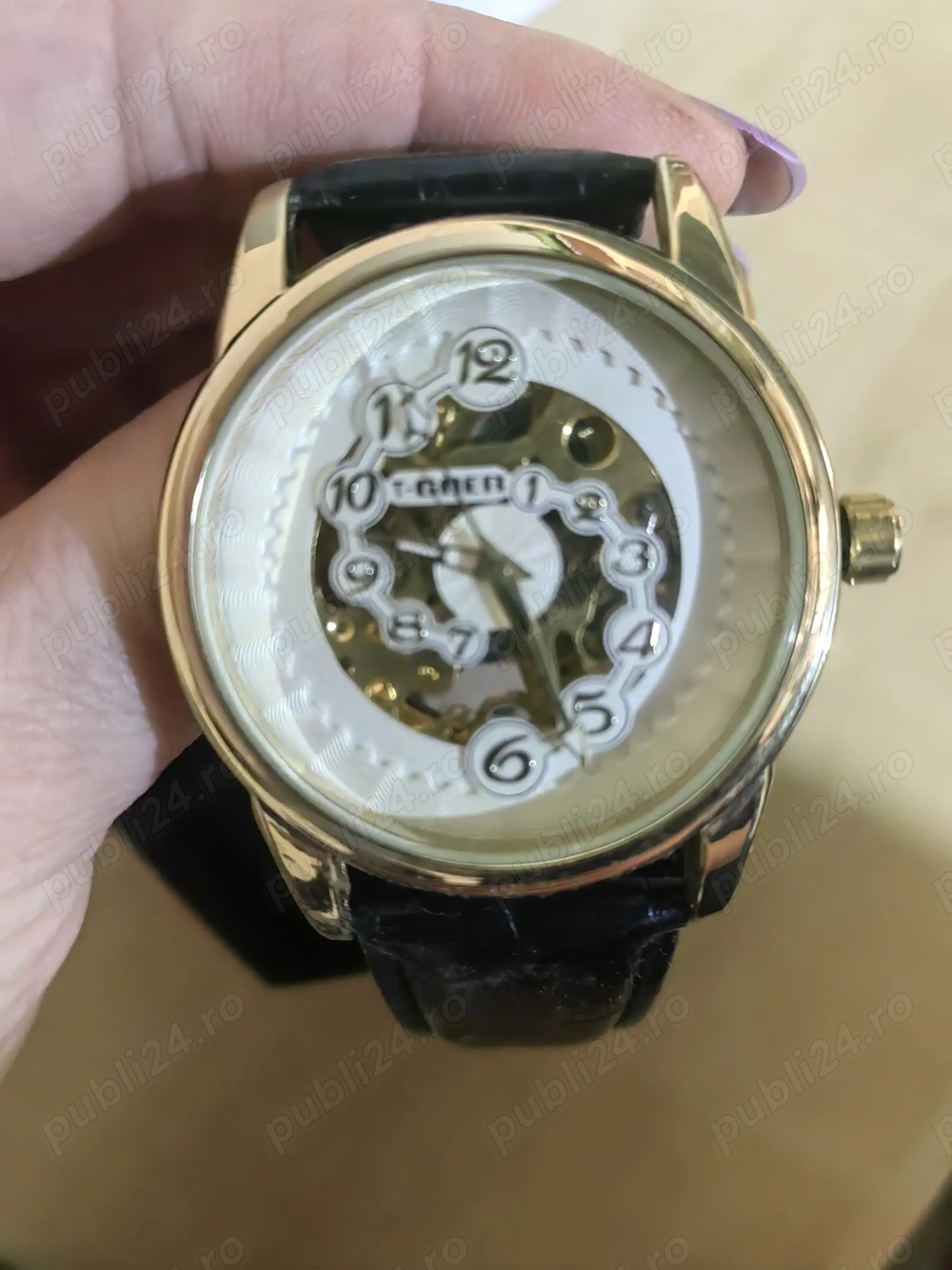 Ceas nou bărbătesc in cutie