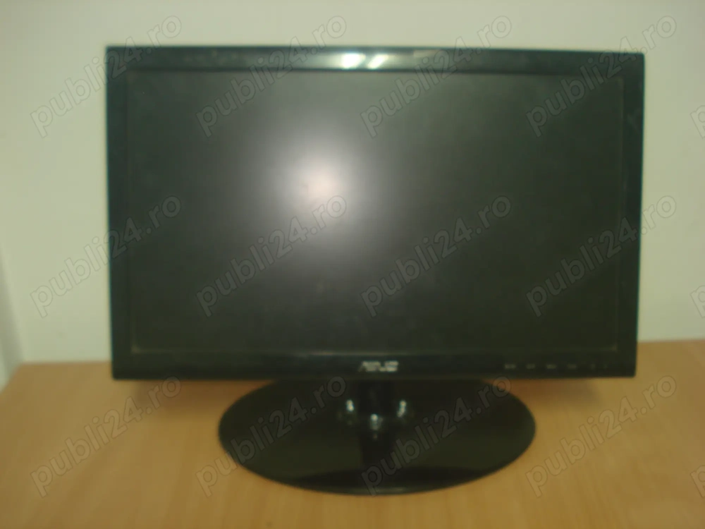 MONITOR ASUS Diagonala 45 cm. pentru calculator sau supraveghere