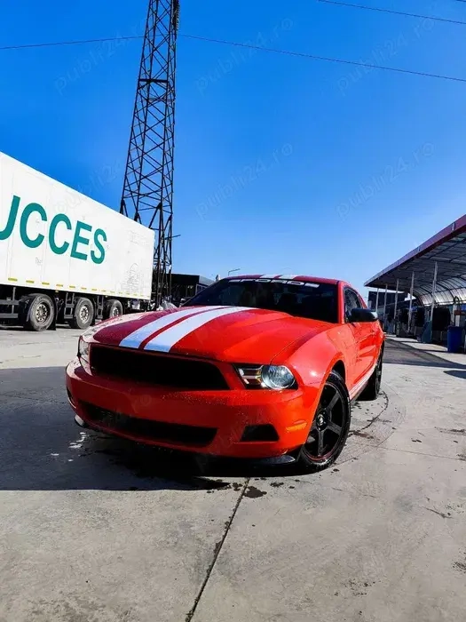 Ford Mustang 2012 3.7L Posibilitate finantare