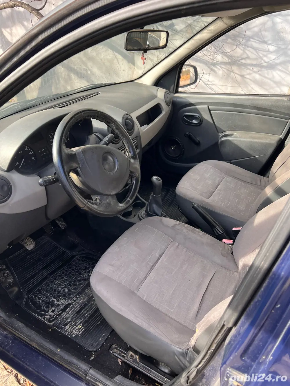 vand dacia logan 2011