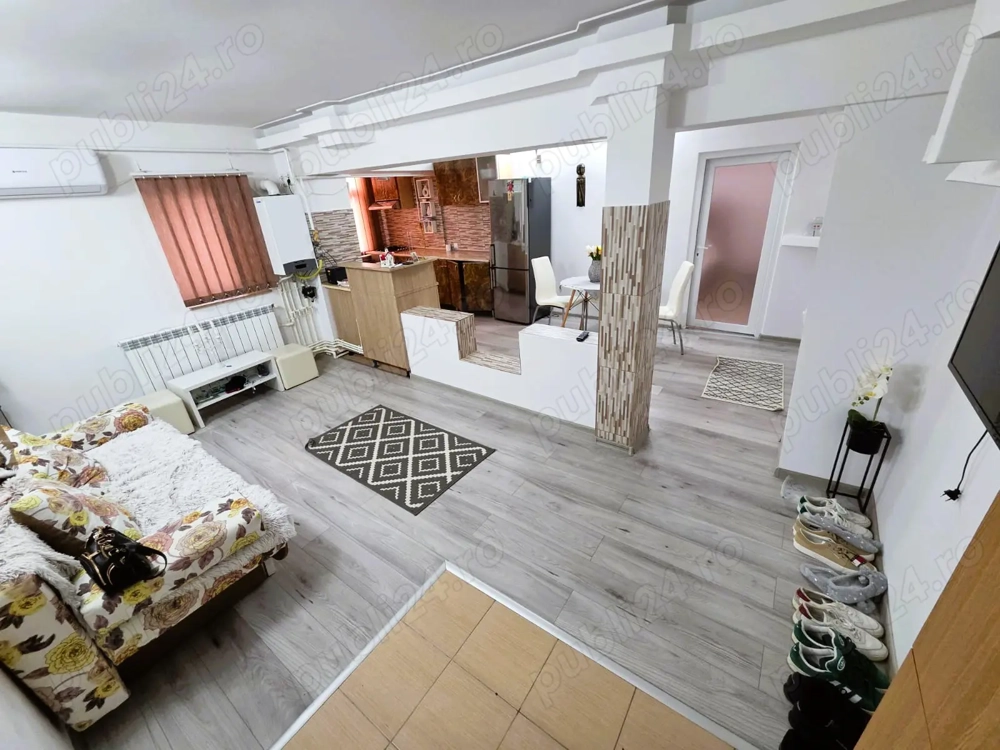 Apartament 4 camere --E3 -(MEDUZEI ) etajul 3