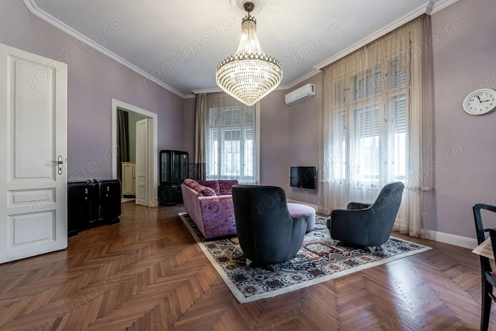 Apartament spatios cu 3 camere de LUX pe Metianu Comision 0