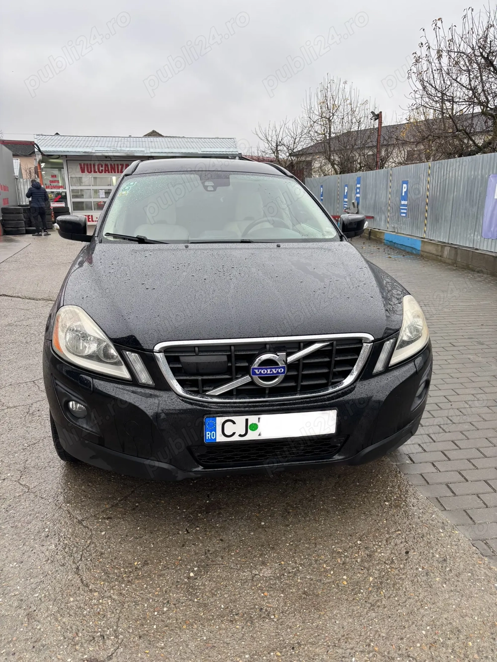 Vând Volvo xc60 an 2010