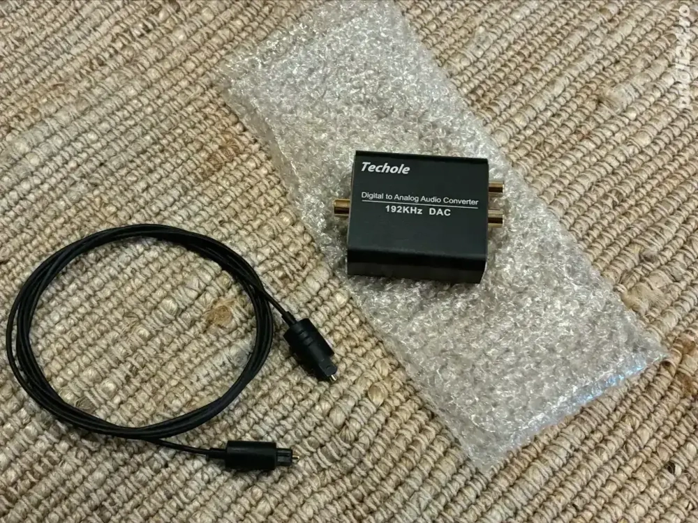 Audio Covertor Analog DAC + optic