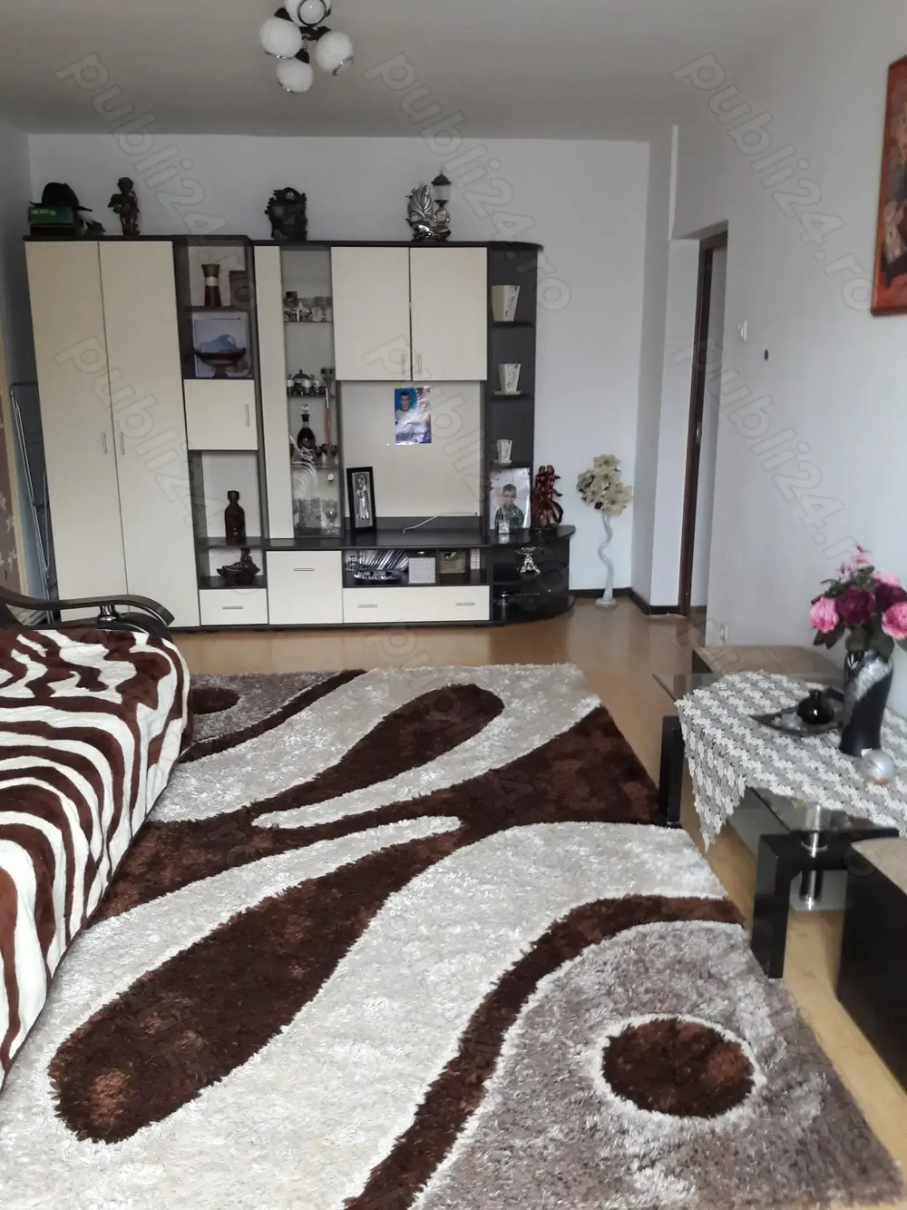 ap 2 cam dec etj 2,zona Poiana Narciselor