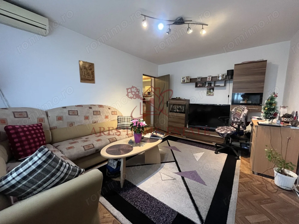 Centrală proprie, lângă Spital și acces rapid la transportul in comun