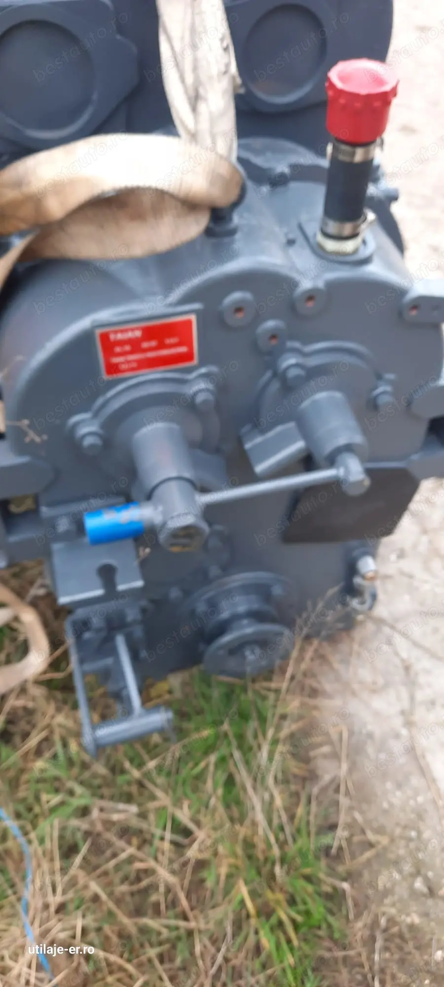 Convertizor hidraulic încărcător frontal