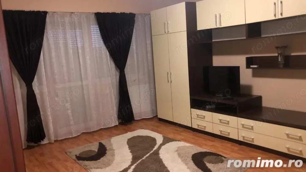 Garsoniera zona Crangasi