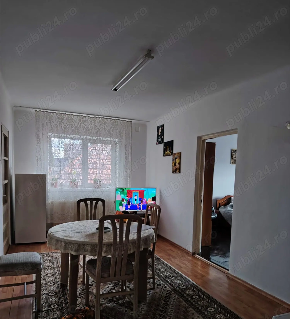 Casa de vânzare 6 camere