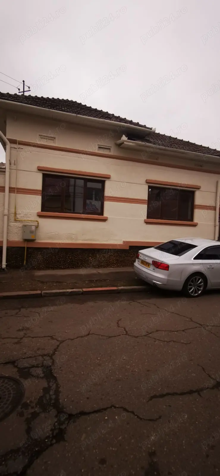 Casă de vânzare in Orastie.