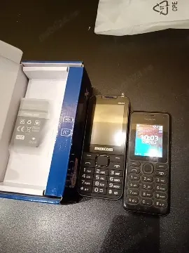 Vand 2 telefoane nokia(folosit) si maxcom(nou)