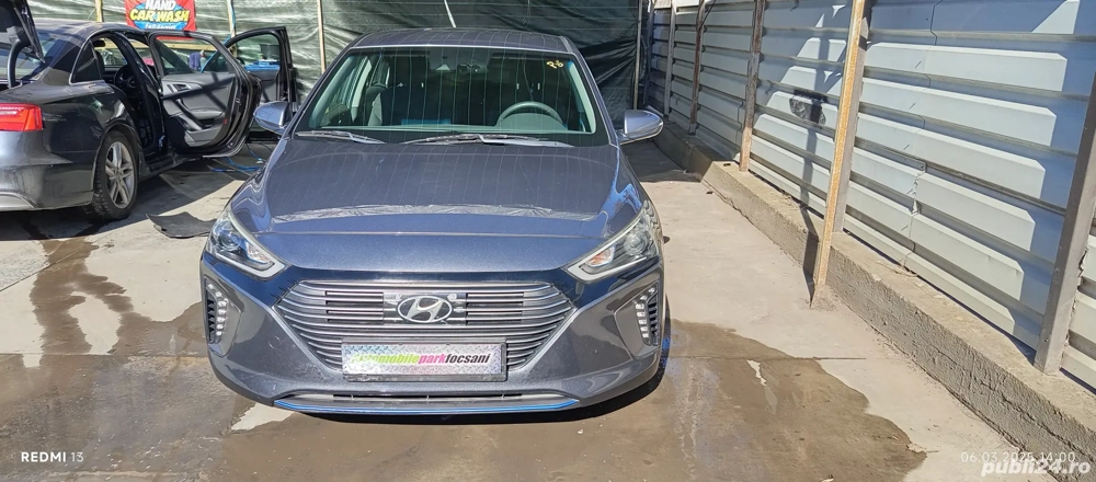 Hyundai ioniq hibrid 
