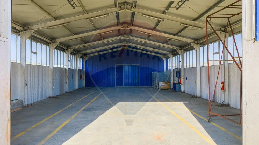 De închiriat spațiu pentru depozitare 300mp + curte 650mp Feldioara