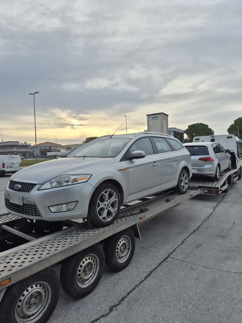 Dezmembrez Ford Mondeo 2010