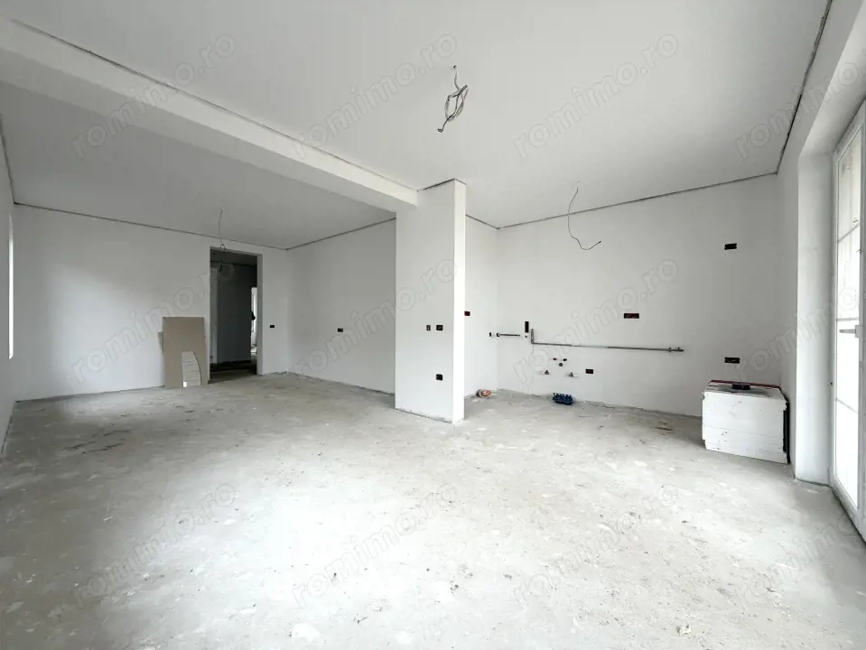 Duplex 3 camere, 88 mp utili, 366 mp teren - Urseni